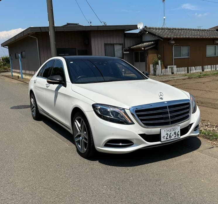 Mercedes Benz