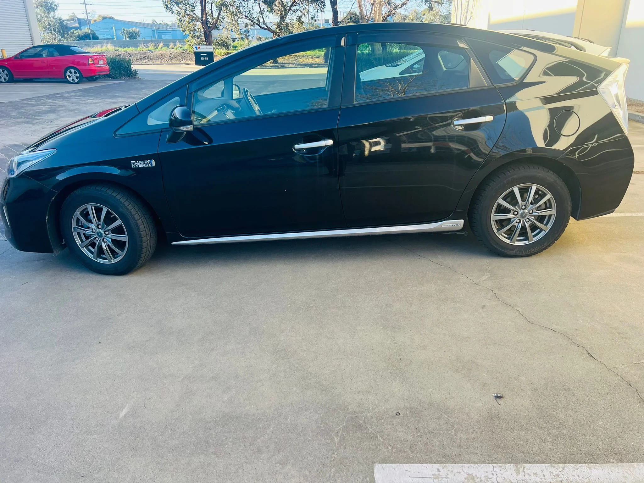 Toyota Prius PHV