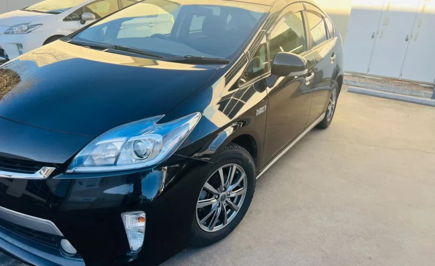 Toyota Prius PHV
