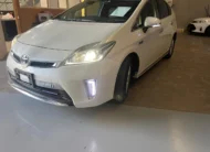 Toyota Prius PHV