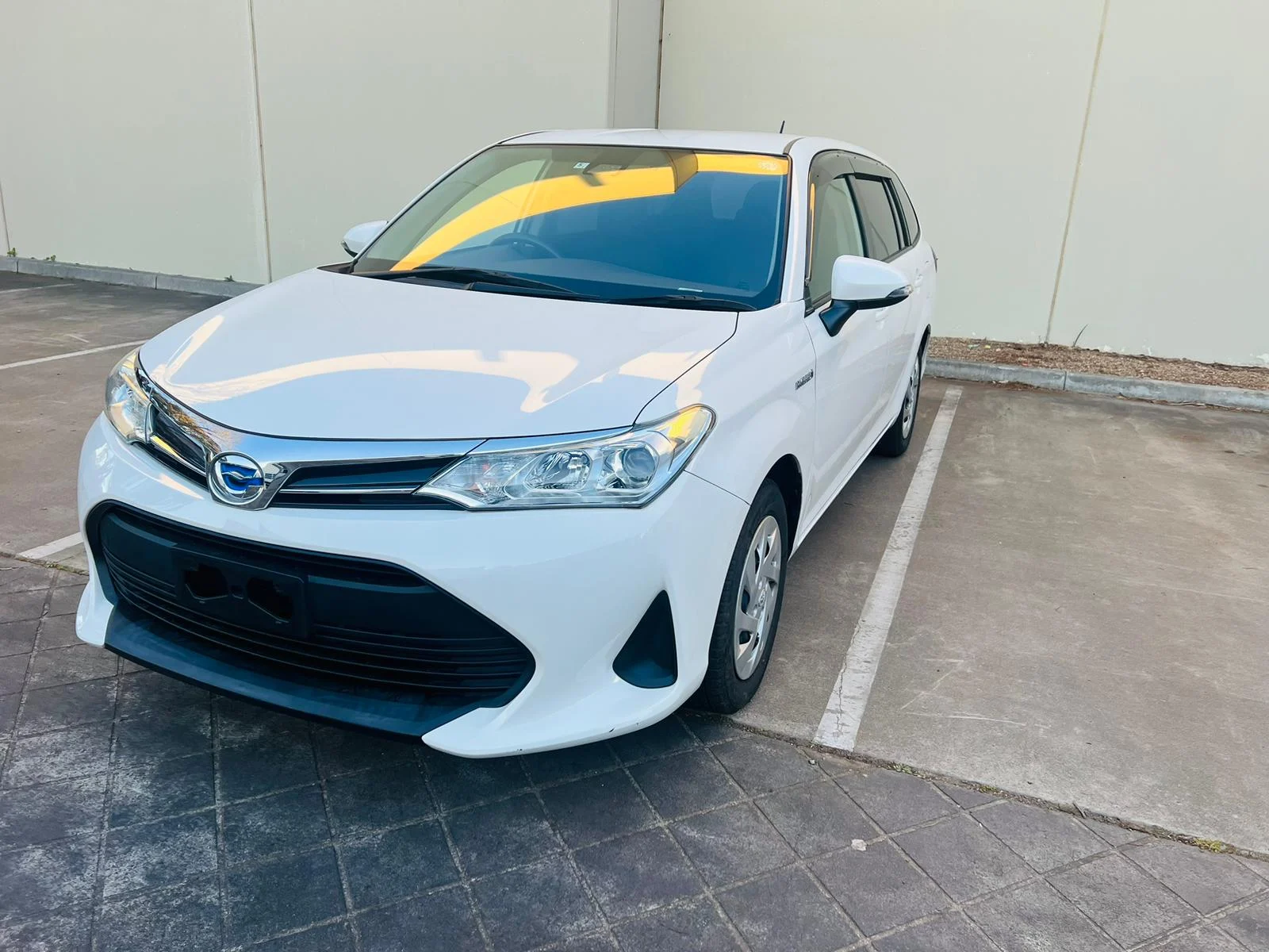Toyota Corolla Fielder Hybrid