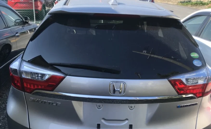 Honda FIT Shuttle Hybrid