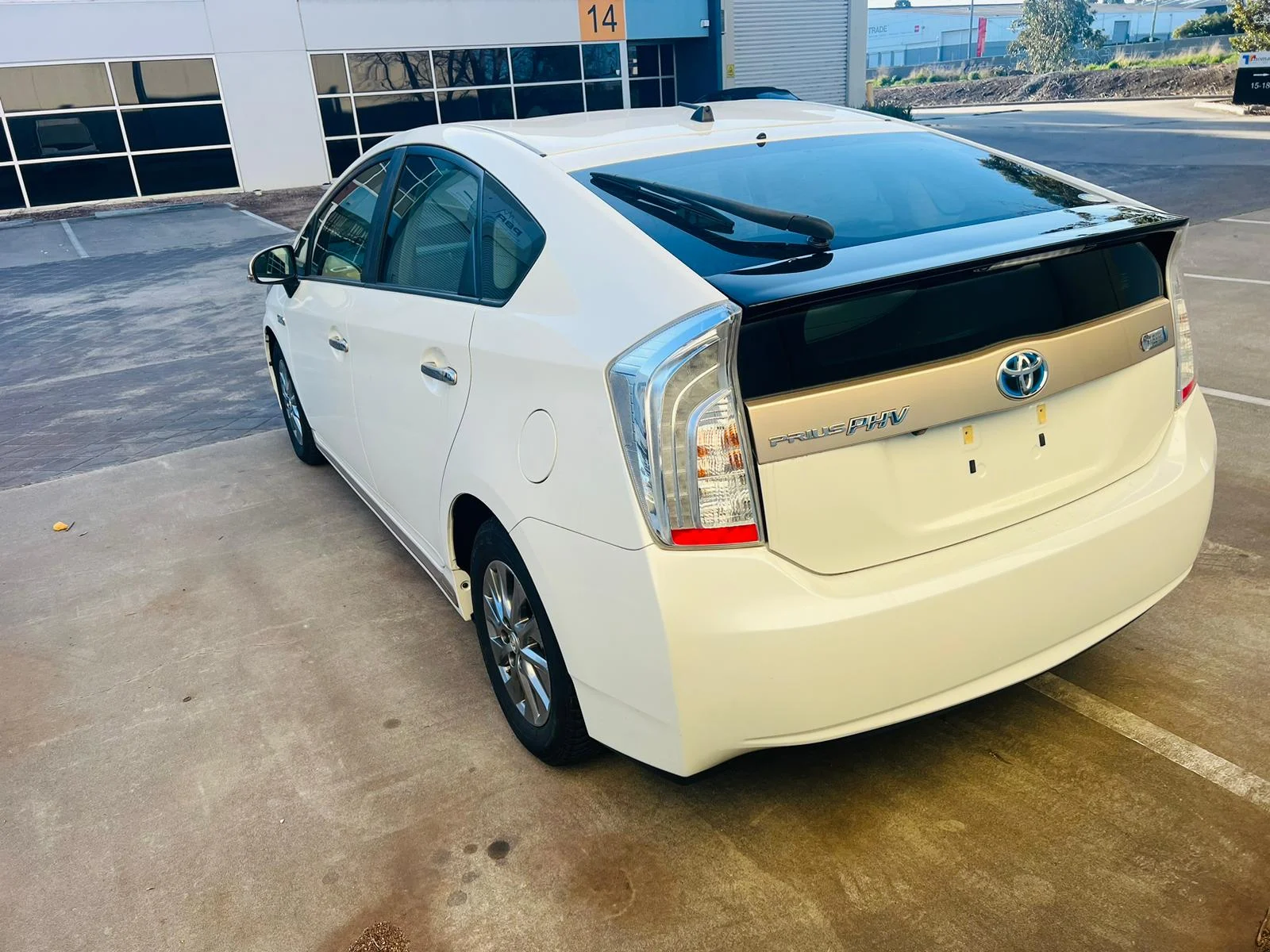 Toyota Prius PHV