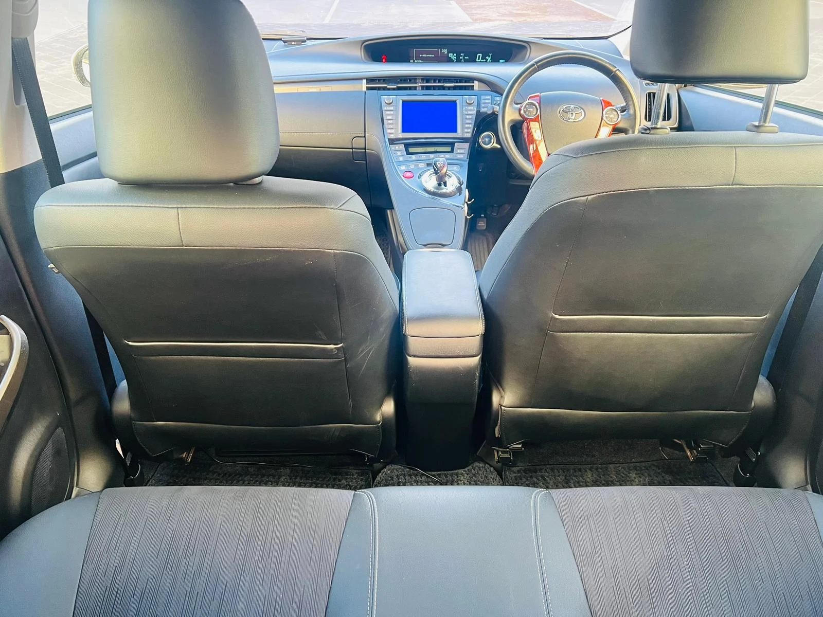 Toyota Prius PHV