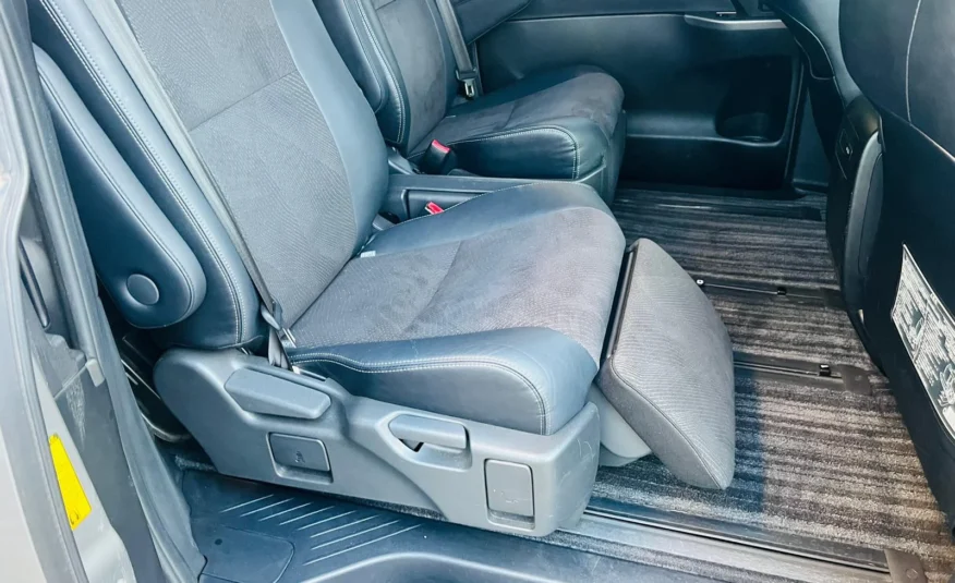 Toyota Estima Hybrid