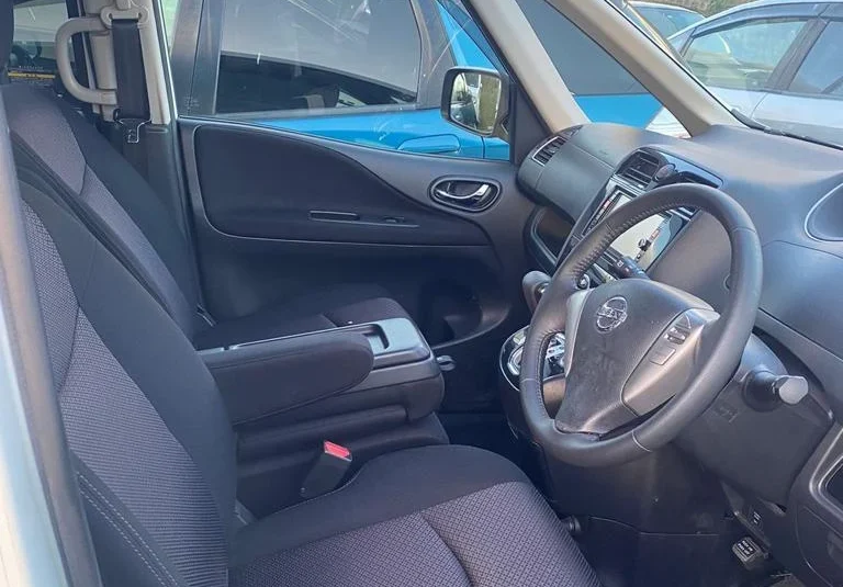 Nissan Serena Hybrid