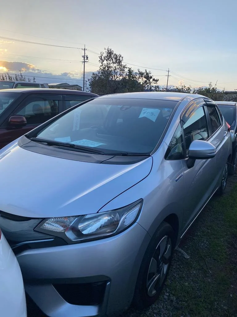 Honda FIT Hybrid (Jazz)