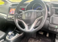 Honda FIT  Hybrid (Jazz)