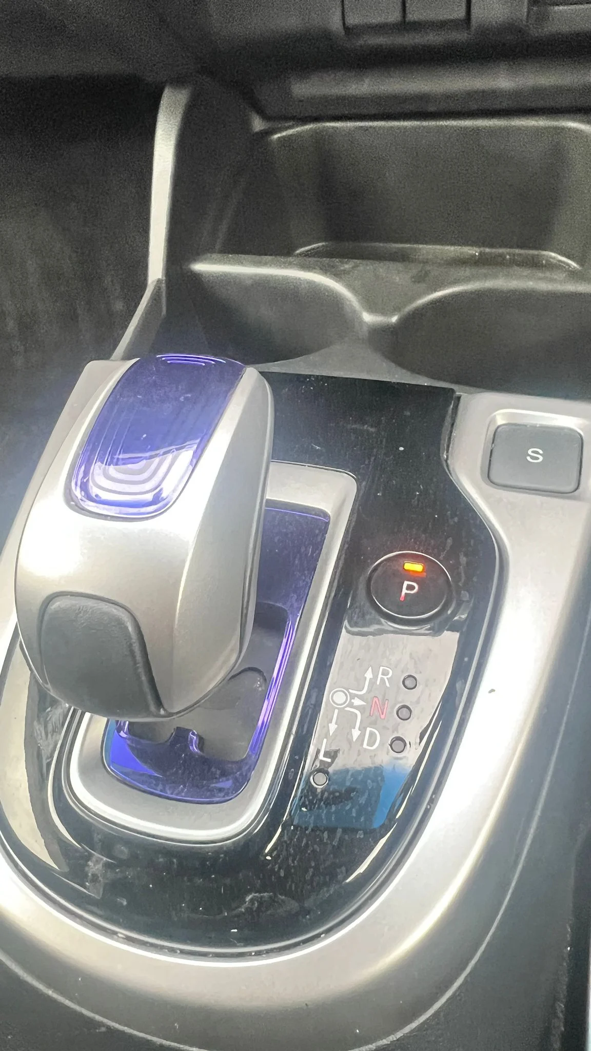 Honda FIT  Hybrid (Jazz)