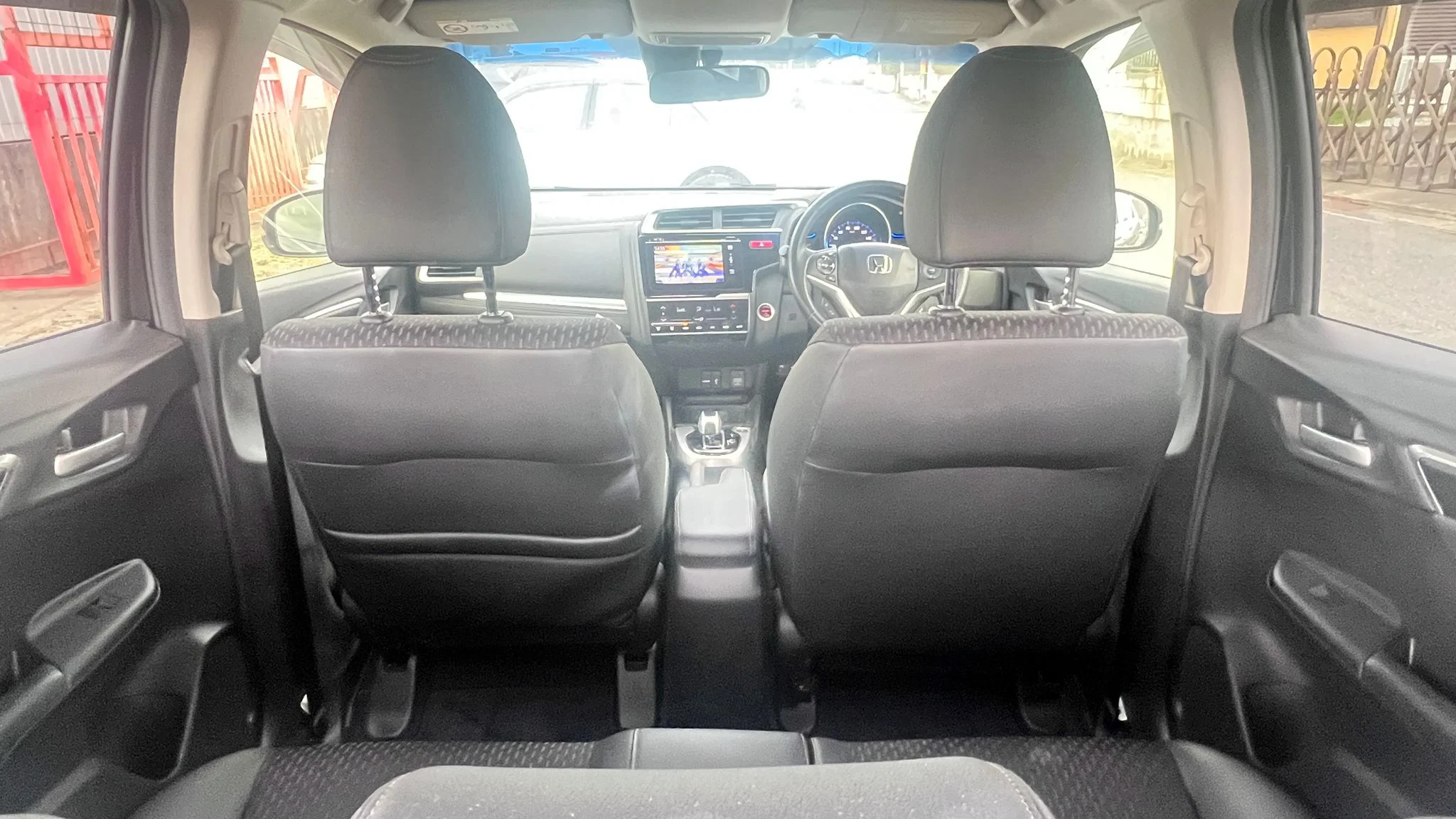 Honda FIT  Hybrid (Jazz)